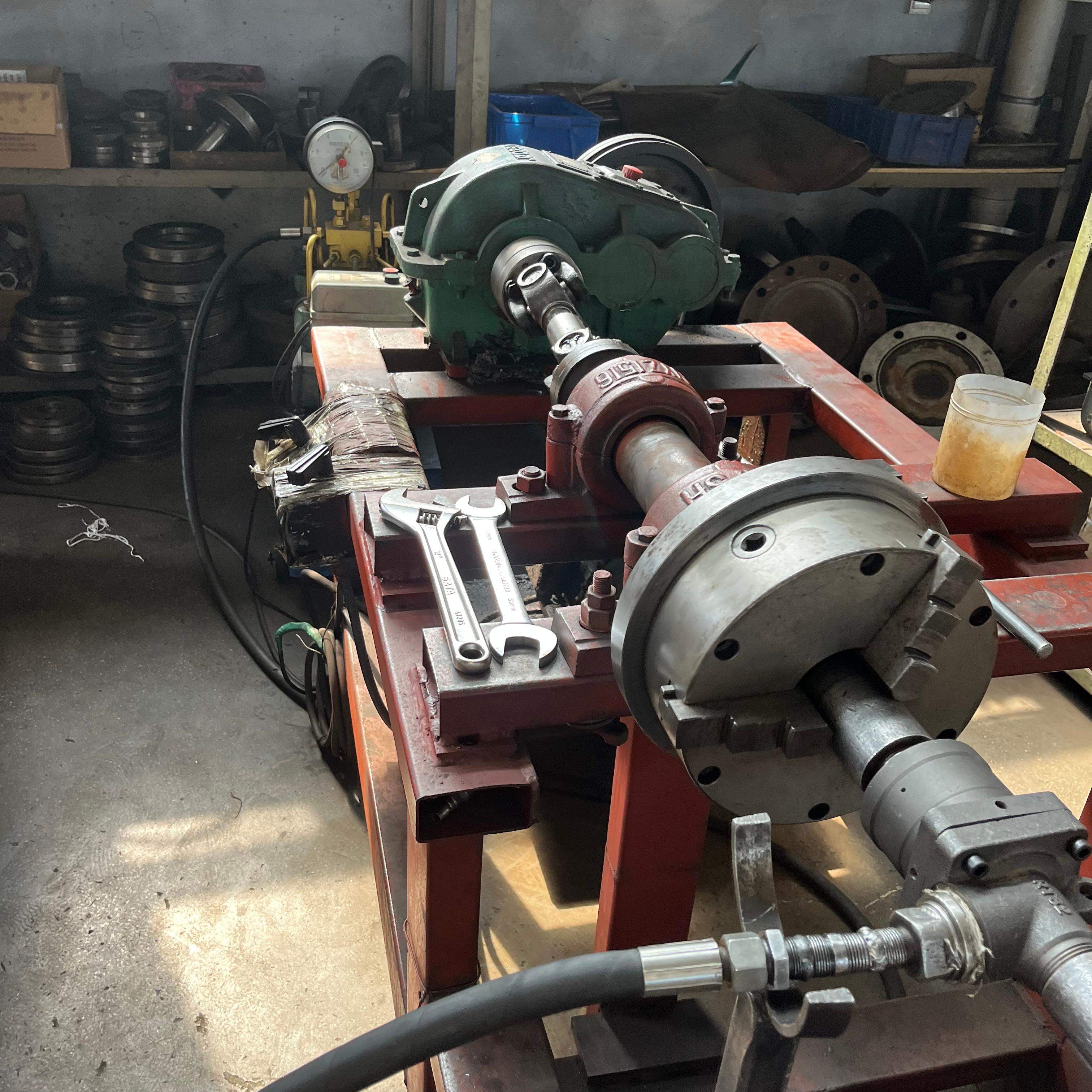 Pressure test bench
